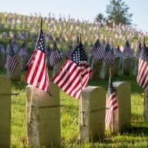 American flags on the graves of soldiers.