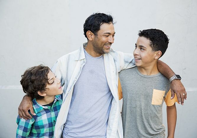 latino-hispanic-dad-with-sons-medium